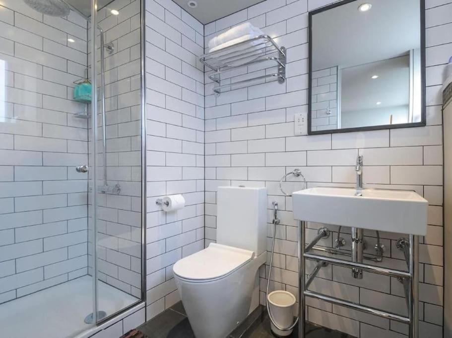 Manhattan Style Apartment In Fulham London Exterior foto